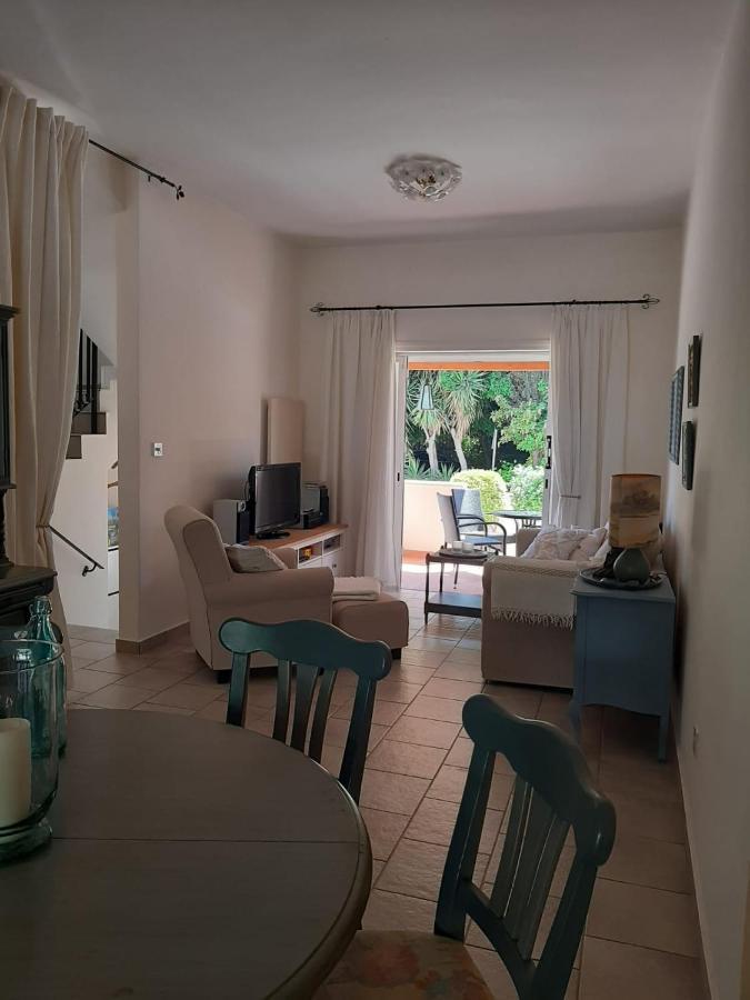 Limnaria Deluxe Maisonette Paphos Eksteriør billede