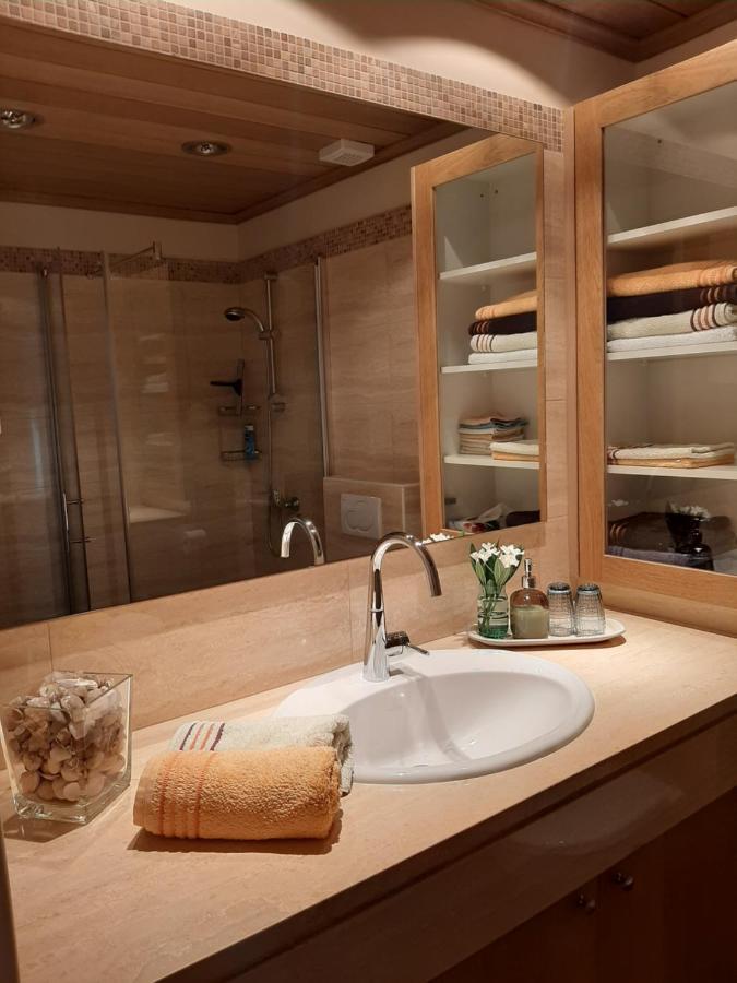 Limnaria Deluxe Maisonette Paphos Eksteriør billede